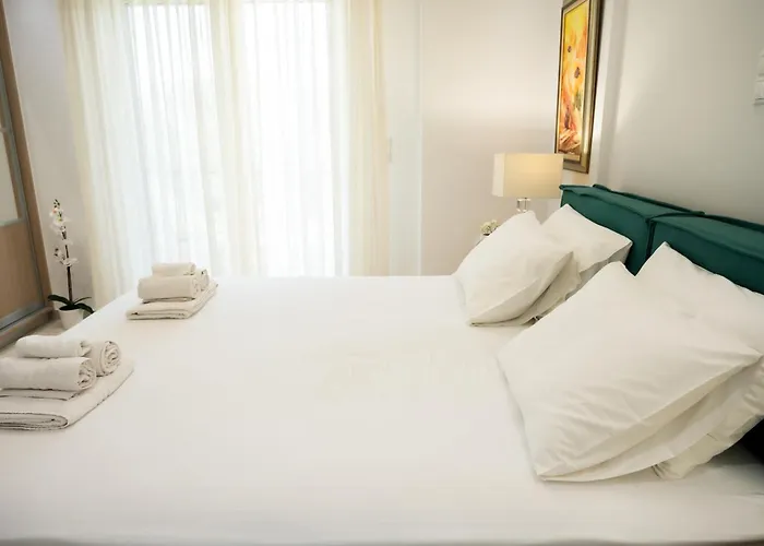 Keratea Luxury Villa -Athens Airport